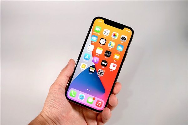 察布查尔苹果手机维修分享iOS 14.2修订版已到，专属iPhone 12系列 